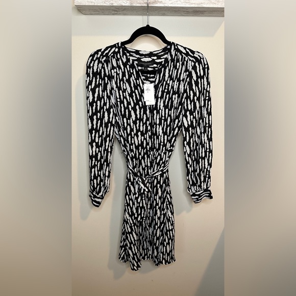 Banana Republic Classic Shirt Dress - Picture 3 of 11